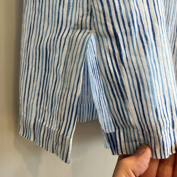 EUC Tommy Bahama striped sleeveless lace front linen blouse - Picture 4 of 9